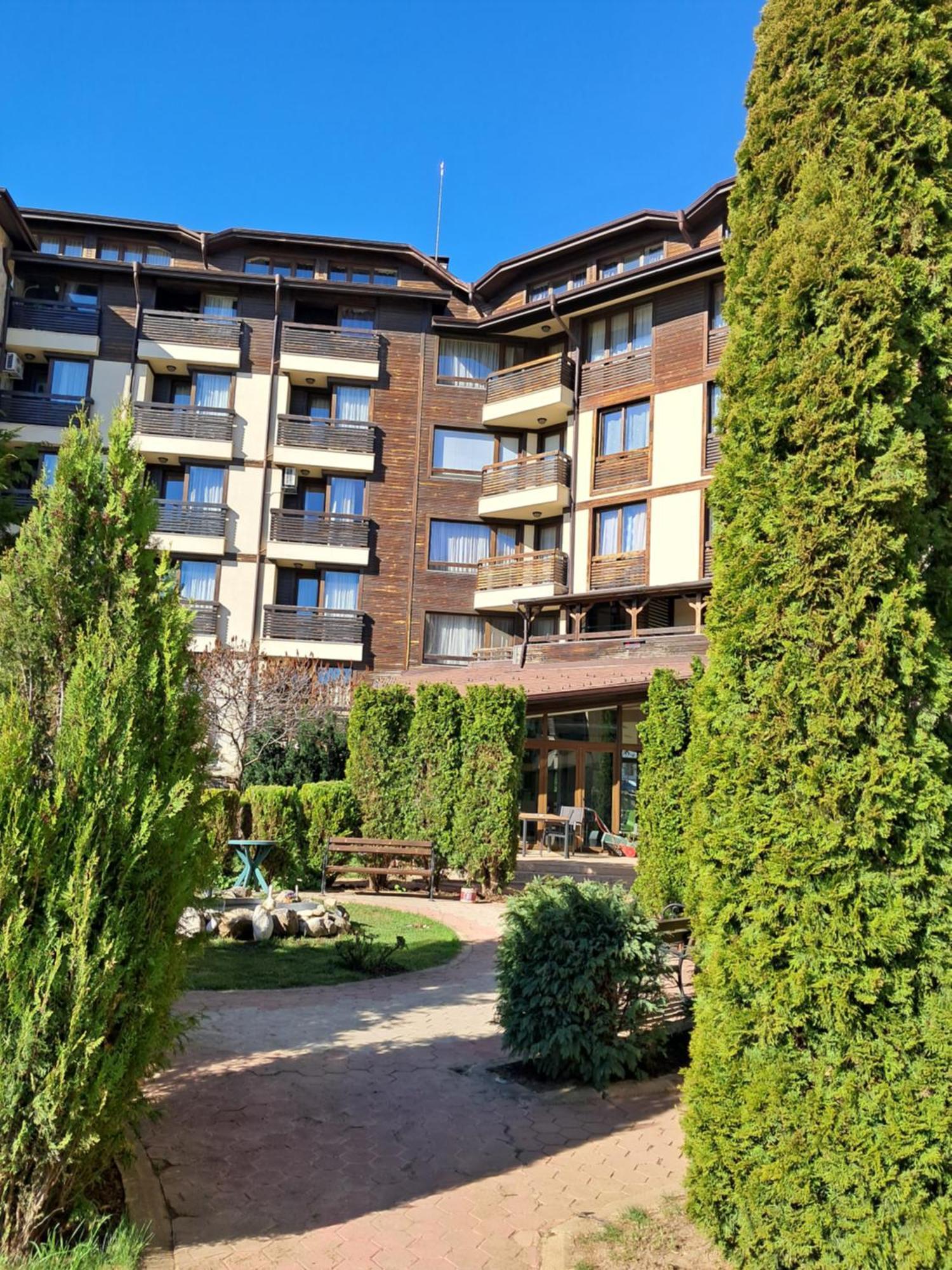 Alpine Lodge Bansko Apartments 外观 照片