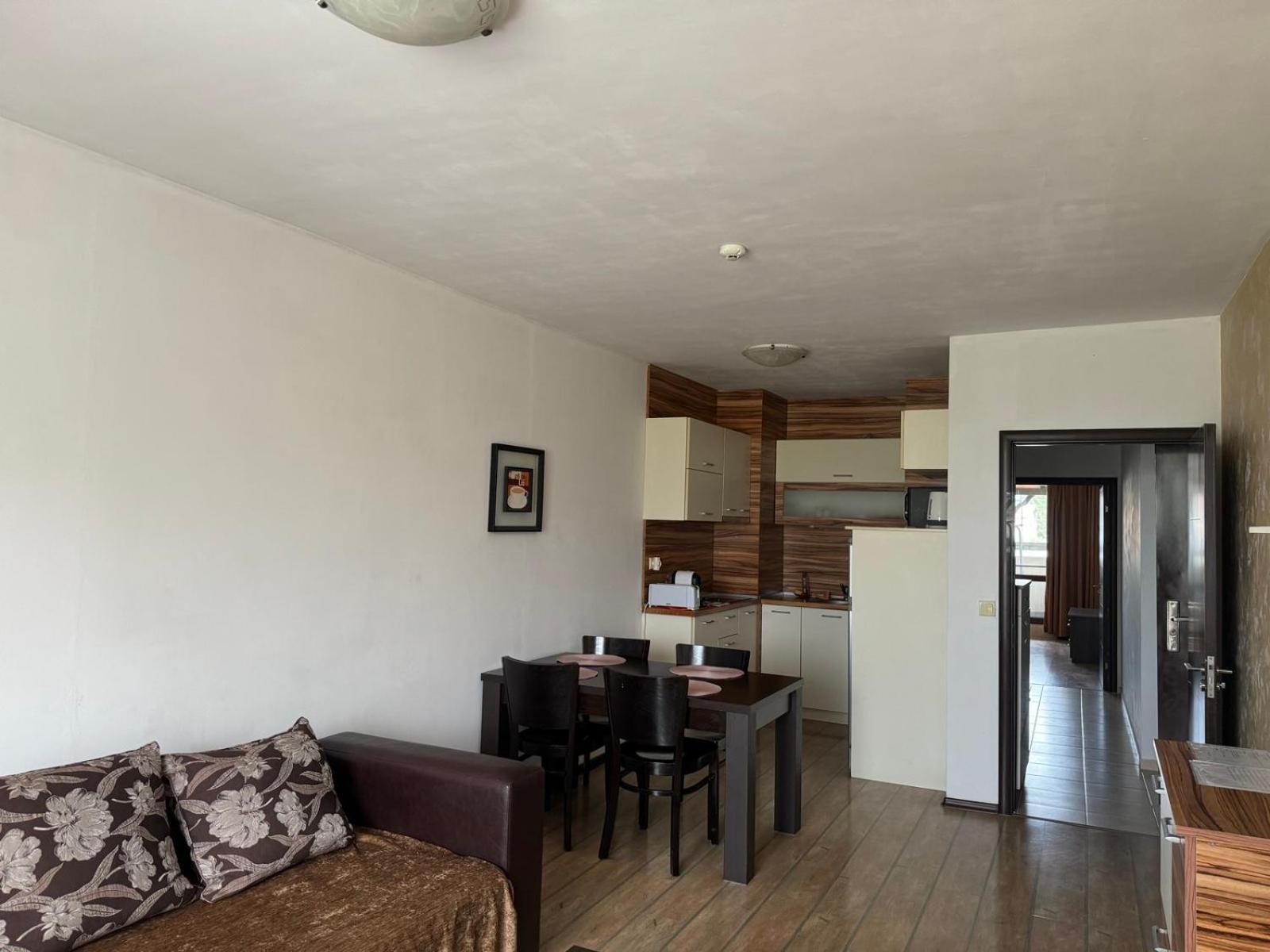 Alpine Lodge Bansko Apartments 外观 照片