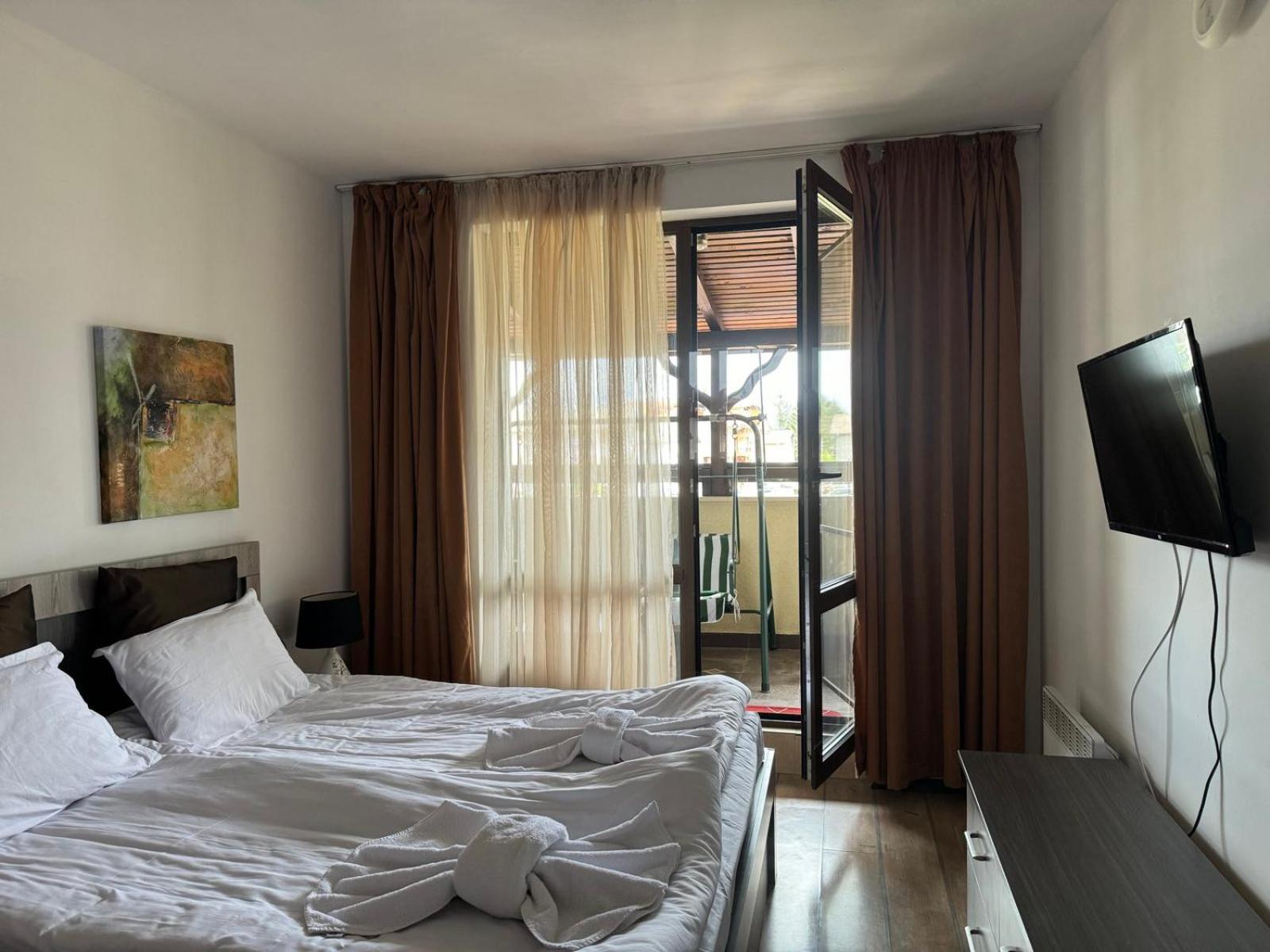 Alpine Lodge Bansko Apartments 外观 照片