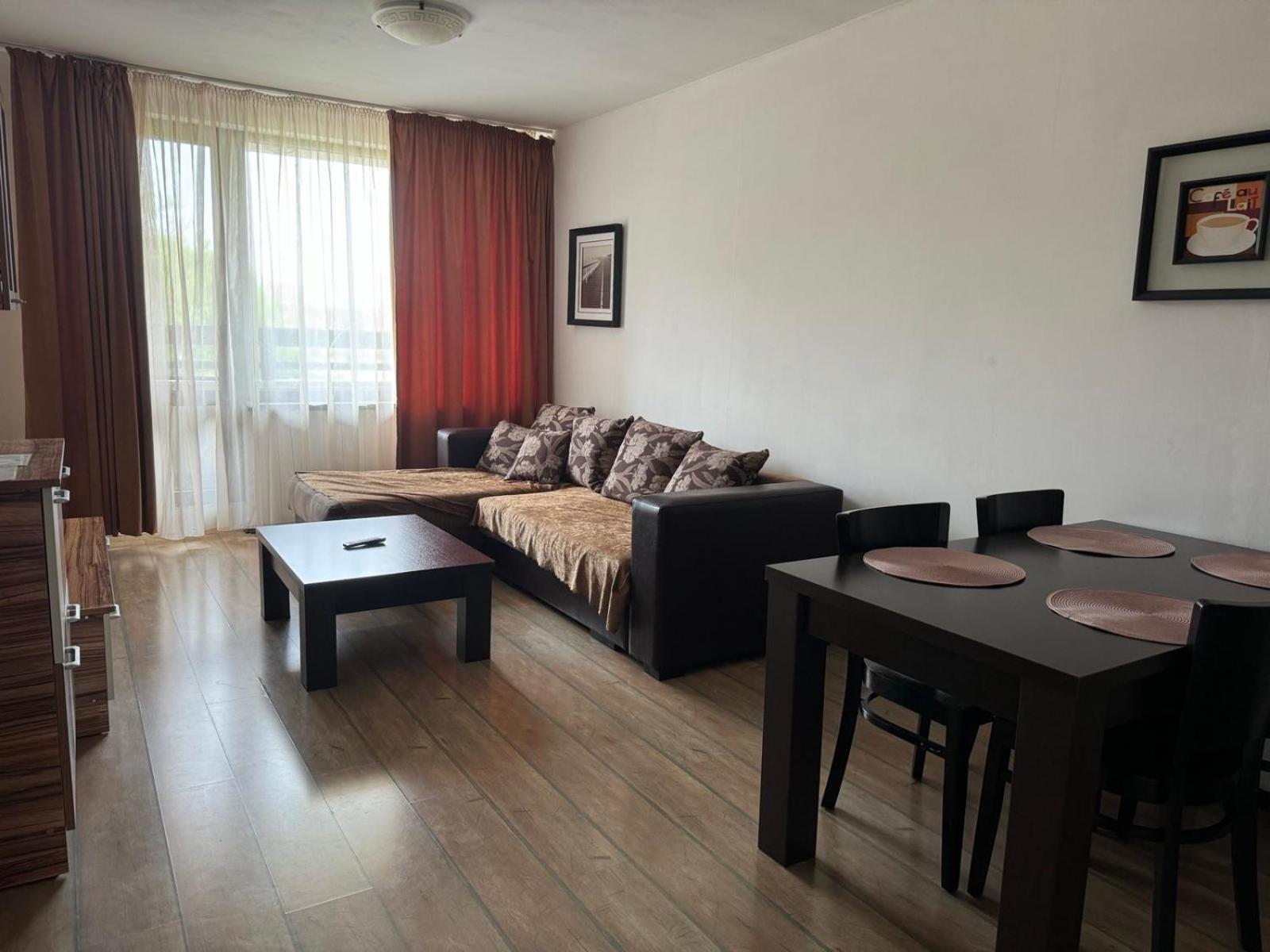 Alpine Lodge Bansko Apartments 外观 照片