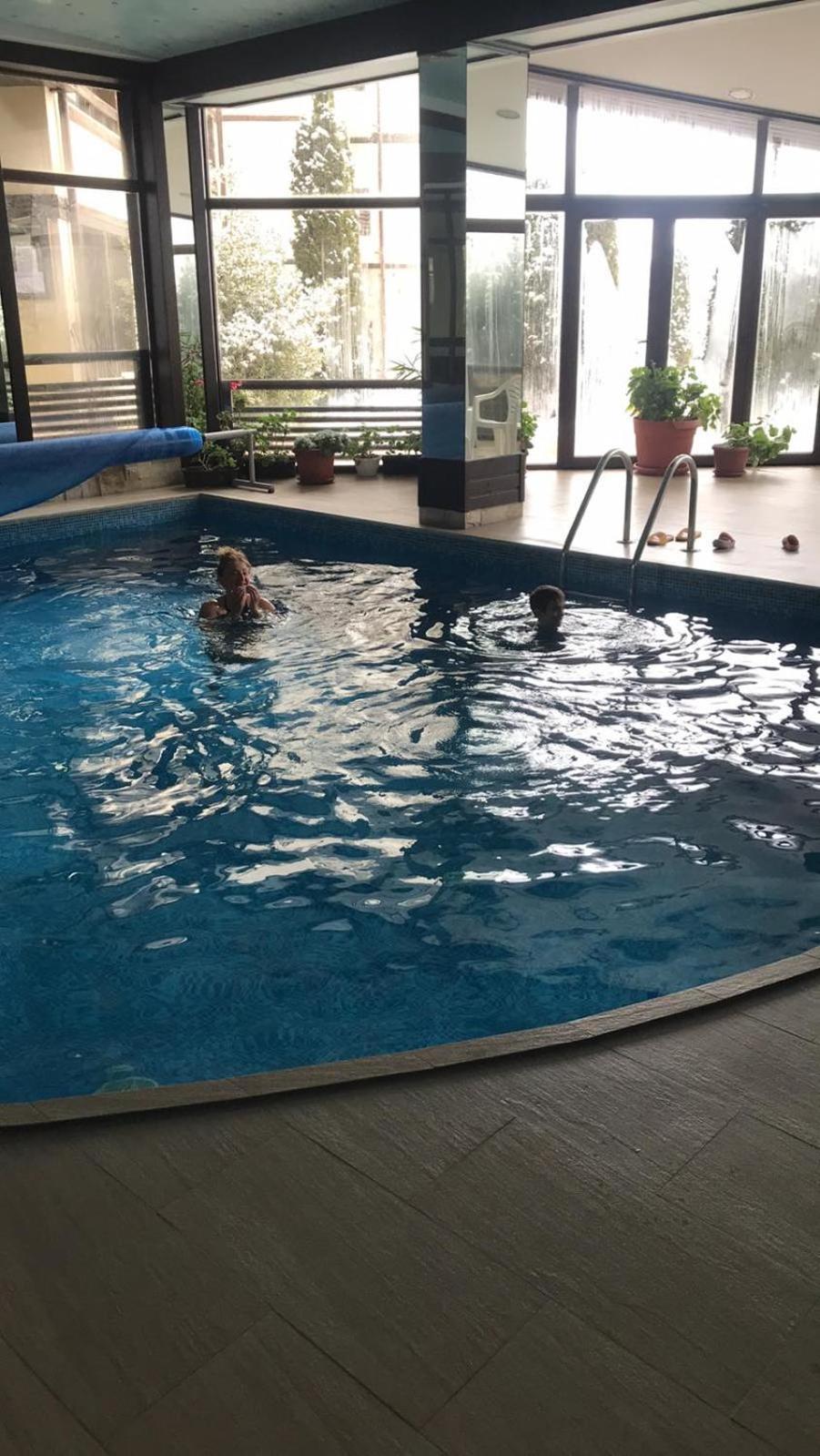 Alpine Lodge Bansko Apartments 外观 照片